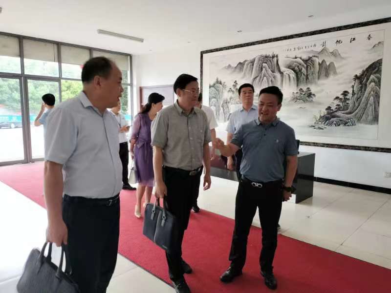 威海镇江市丹徒区高促会调研江苏环球国际新能源（集团）有限公司